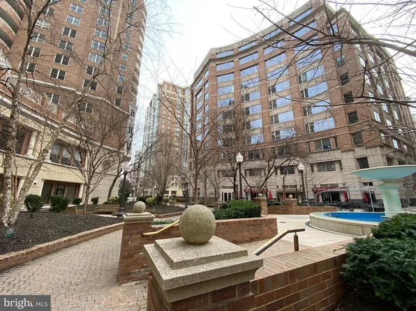 900 N Taylor St APT 1912, Arlington, VA 22203