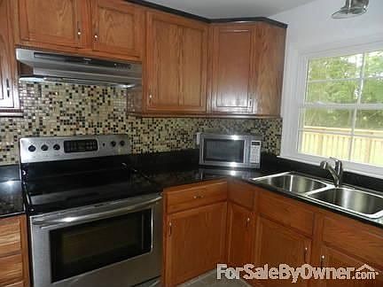 4th image of 8130 O'Carra Dr