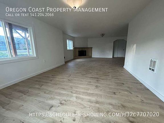 2nd image of 426 NW 22nd St