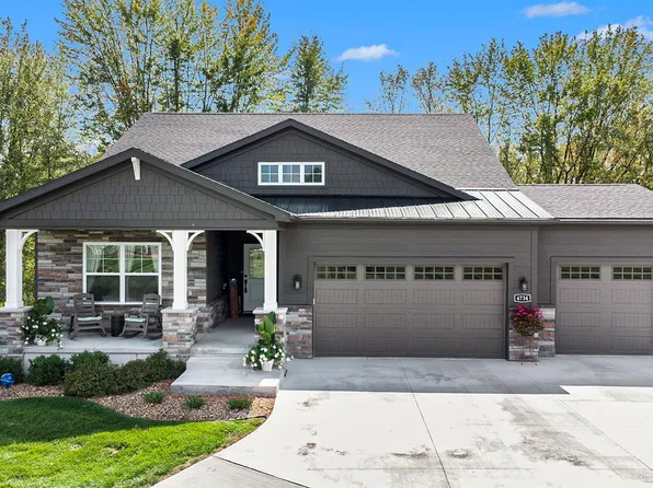 4734 Chestnut Springs Dr, Howell, MI 48843