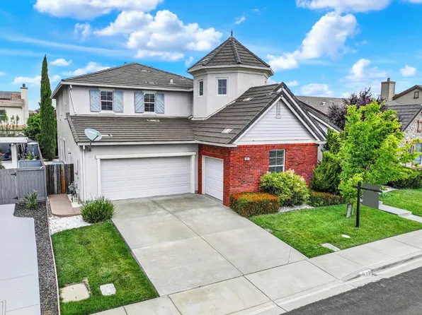812 Purple Sage Drive, Vacaville, CA 95687