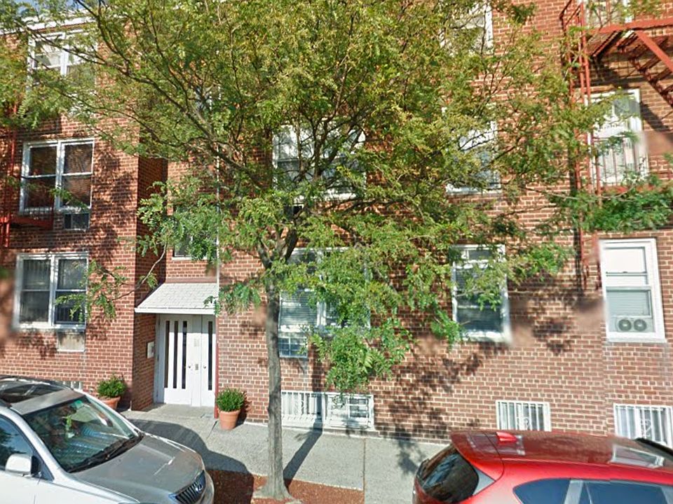 1st image of 4315 Saull St APT A