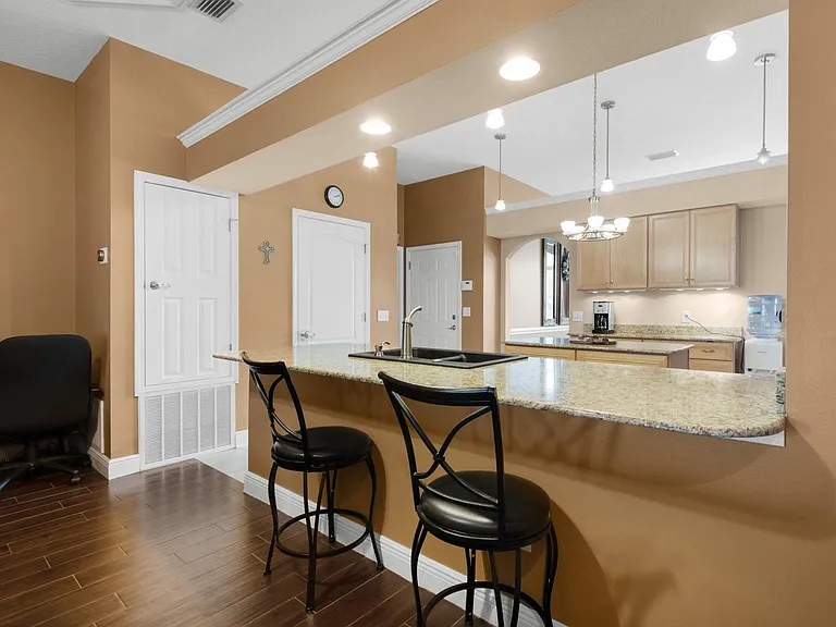 395 Camden Pass Ln — Photo 36