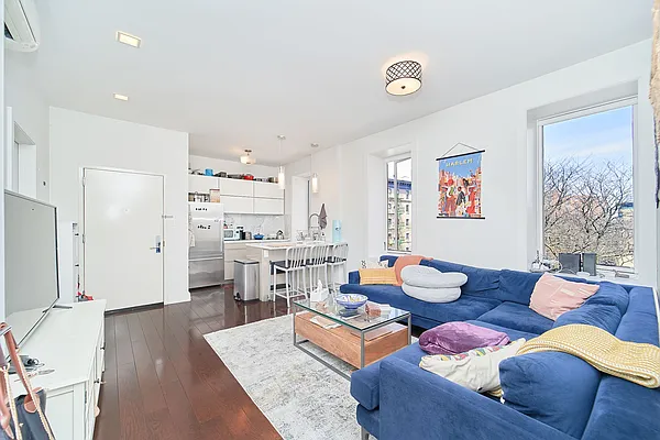 Rented by Compass | media 1