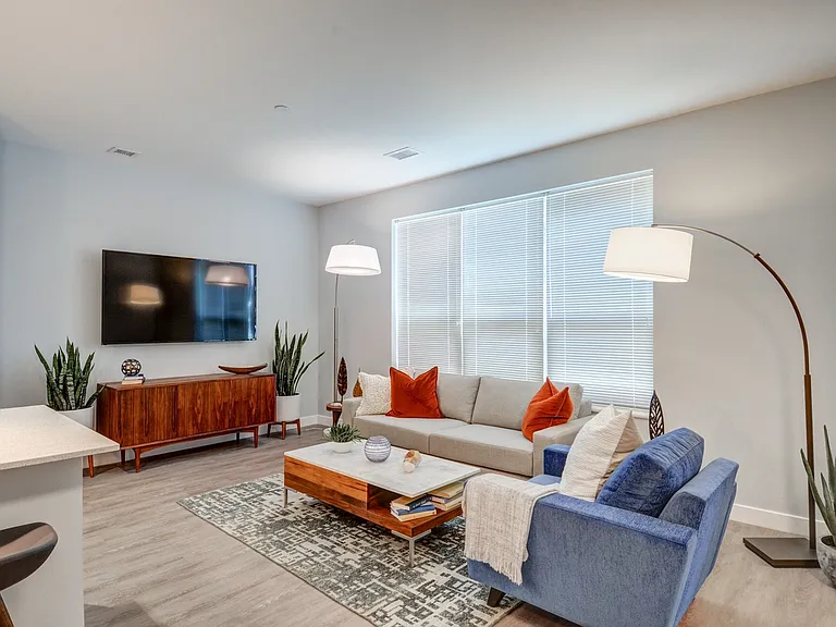 Elevation Apartments at Crown Colony — Photo 9