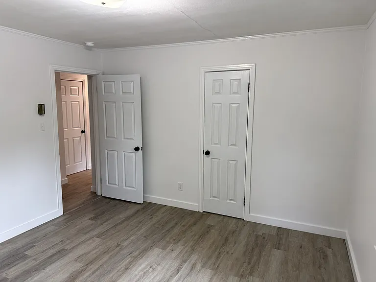 705 White Oak Dr — Photo 13