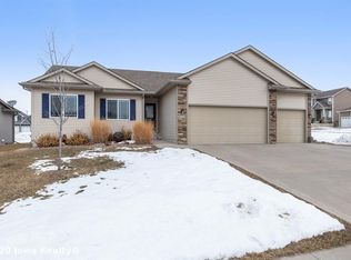 4115 143rd Ct, Urbandale, IA 50323