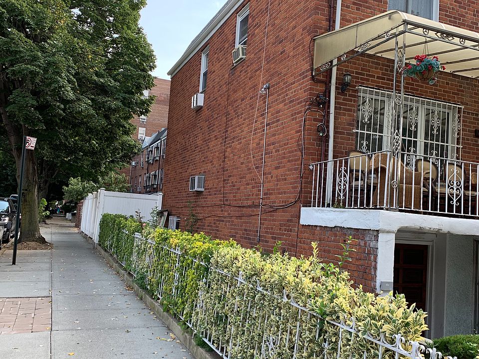 2nd image of 6920 32nd Ave