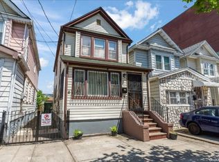 8835 179th St, Jamaica, NY 11432