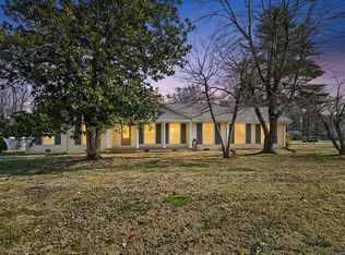 772 W Oak Dr, Cookeville, TN 38501