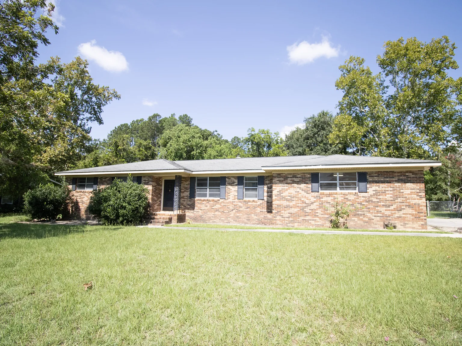 217 Allenwood Drive - 1 — Photo 1