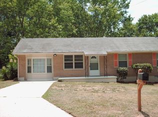 295 Queen Helen Ln, Jonesboro, GA 30236