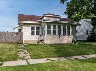 1748 Porter Ave, Beloit, WI 53511