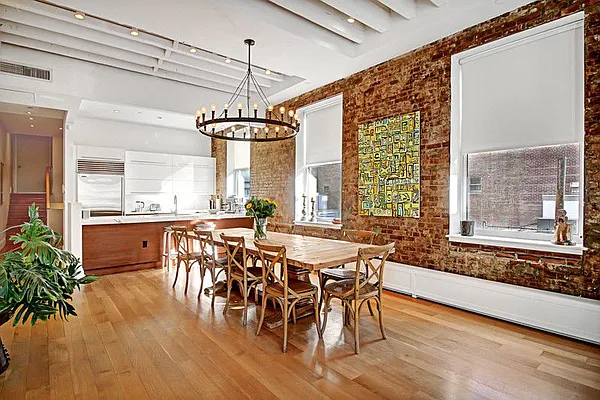 Rented by Kian Realty | media 4