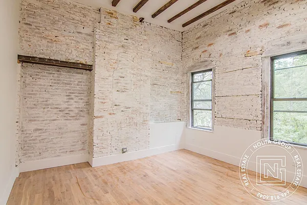 Rented by Nolita Group | media 9
