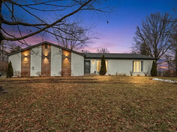 7554 Palmer Rd SW, Etna, OH 43062