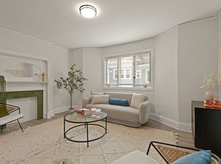 3 Regent Cir FLOOR 2, Jamaica Plain, MA 02130