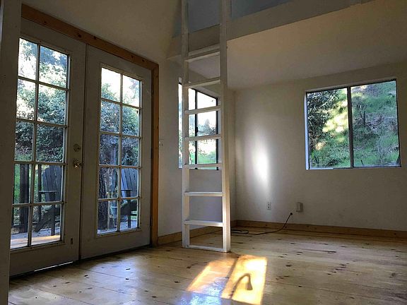 4th image of 1262 N Topanga Canyon Blvd #F