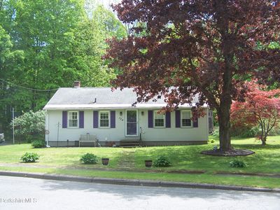 124 Walker St, North Adams, MA, 01247