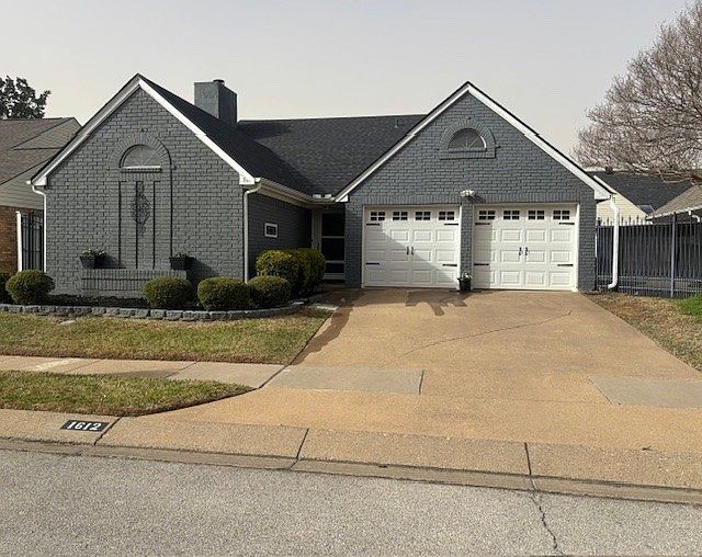 1st image of 1612 Autumn Chase Sq