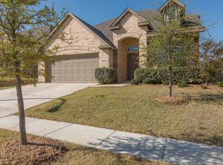 1028 Long Pointe Ave, Fort Worth, TX 76108