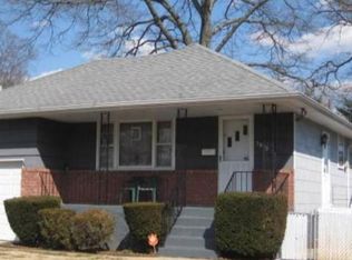 2055 Willoughby Ave, Wantagh, NY 11793