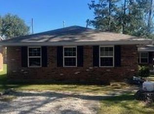 226 E Saint Mary Dr, Covington, LA 70433