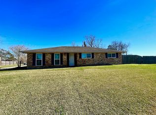 24683 Pecan Place Dr, Plaquemine, LA 70764
