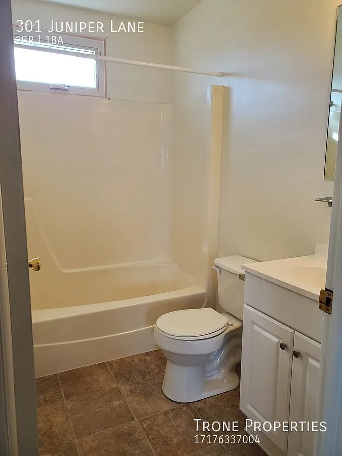 2 bed, $1,295 — Photo 3