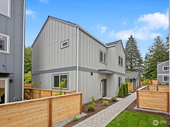 10330 Ashworth Avenue N #B, Seattle, WA 98133