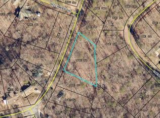 286 Country Club Trl, Toccoa, GA 30577