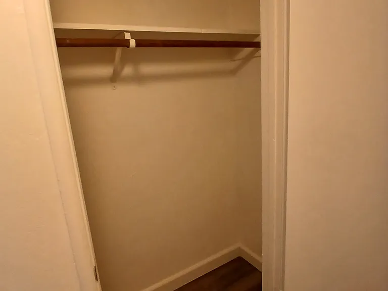 1251 Kenny Dr #9 — Photo 7
