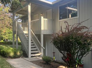13222 E 29th Ave APT 8, Spokane, WA 99216