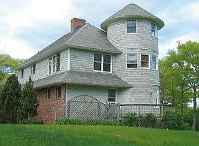 2nd image of 565 Sconticut Neck Rd