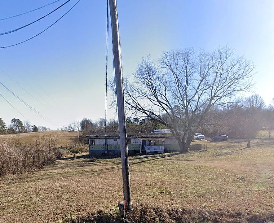 1st image of 2812 Holliday Hills Rd