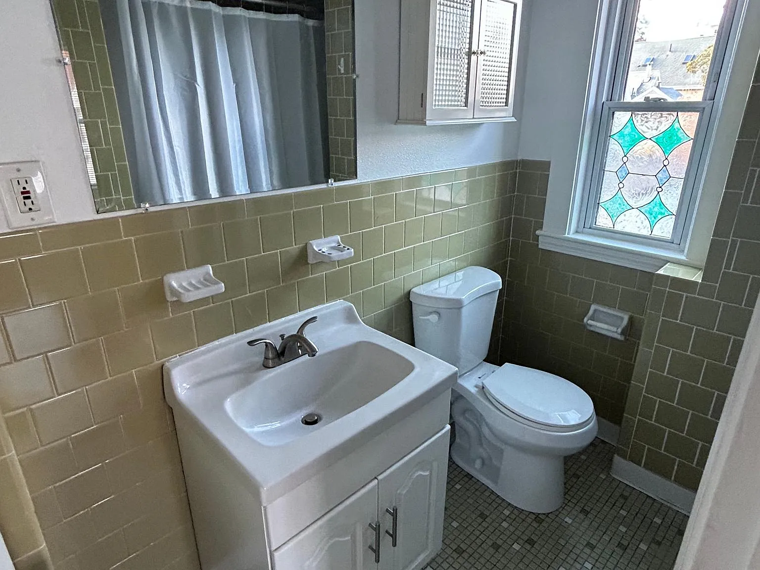 1 bed, $1,945 — Photo 4