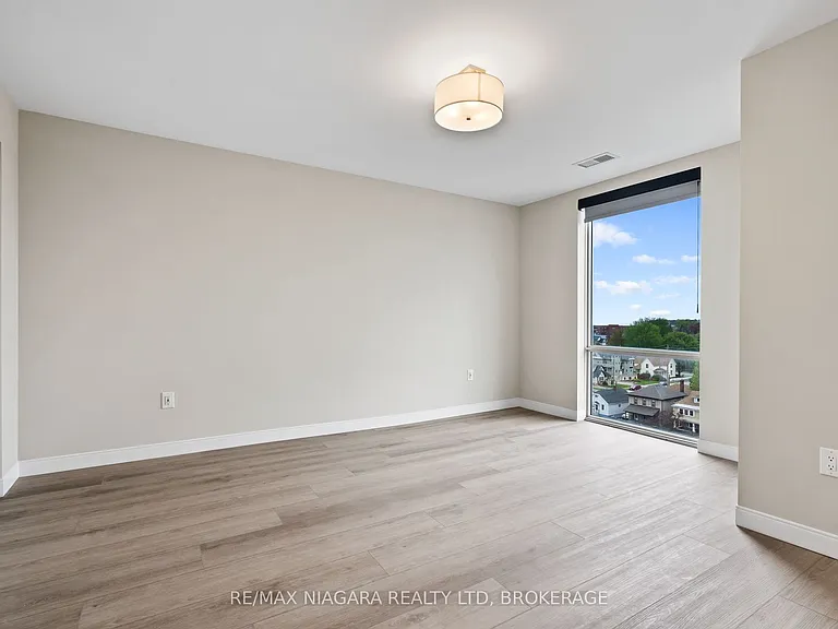 118 West St #703 — Photo 12