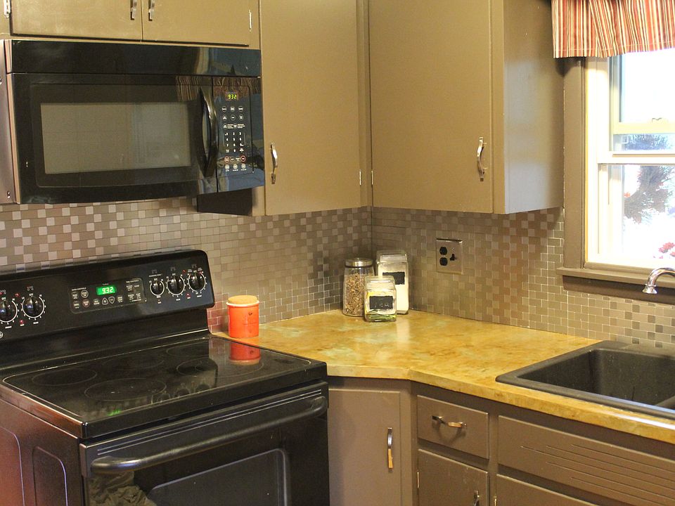 7631 Maywood St, Ralston, NE 68127 Zillow