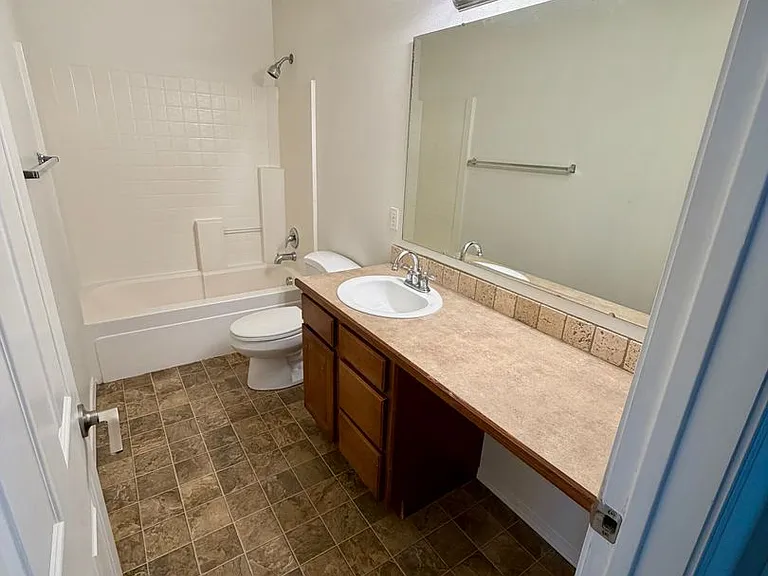 14103 Pearl Pointe Dr — Photo 31
