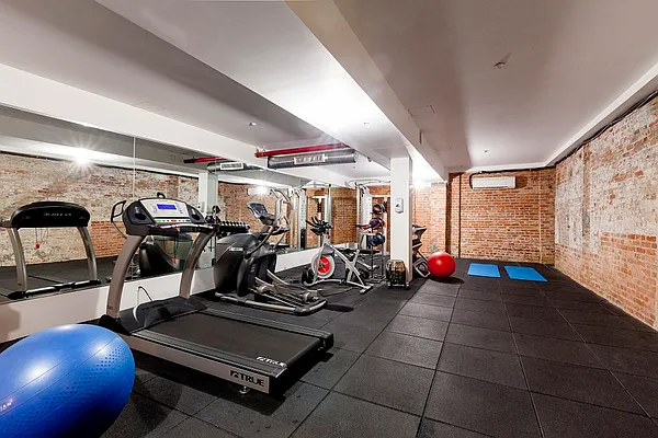 Rented by Corcoran | media 5