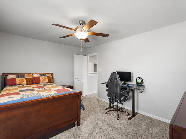 1004 Mamavic Ln — Photo 16