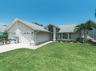 2365 Palm Lake Dr, Merritt Island, FL 32952