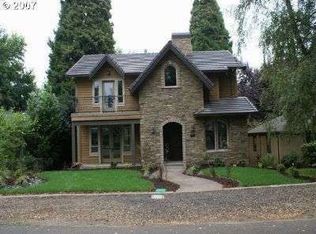 785 7th St, Lake Oswego, OR 97034