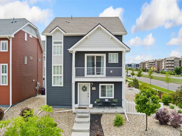 18552 E 54th Avenue, Denver, CO 80249