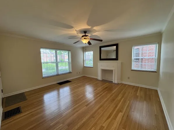 802 Kenwick Rd, Columbus, OH 43209