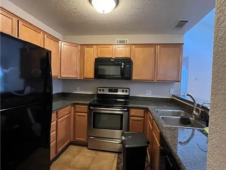 9325 W Desert Inn Rd #206 — Photo 24