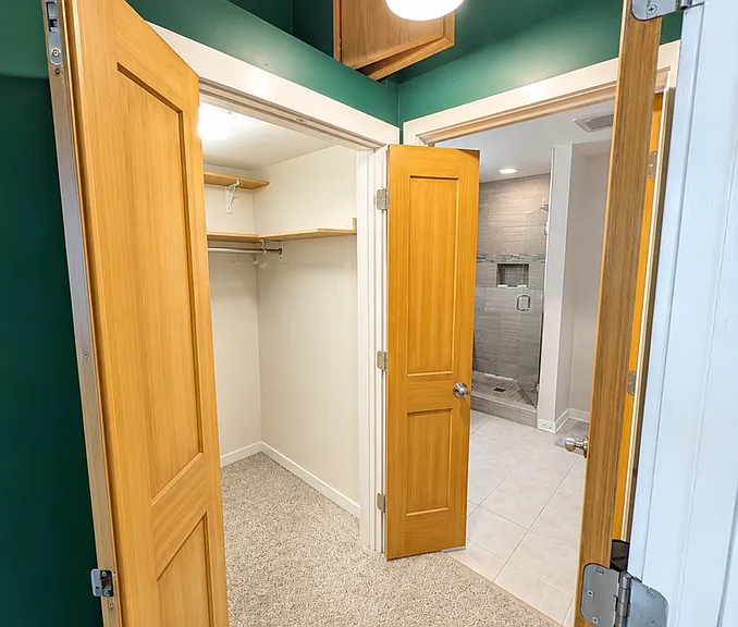 3260 N Clark St #208 — Photo 10