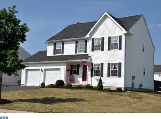 1023 Spring Meadow Dr, Quakertown, PA 18951