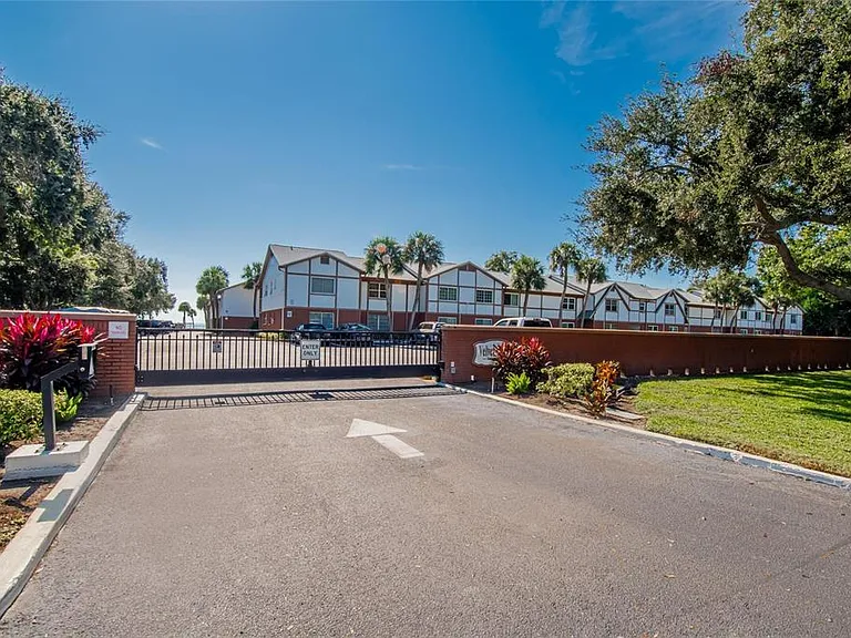 650 Pinellas Point Dr S #236 — Photo 22