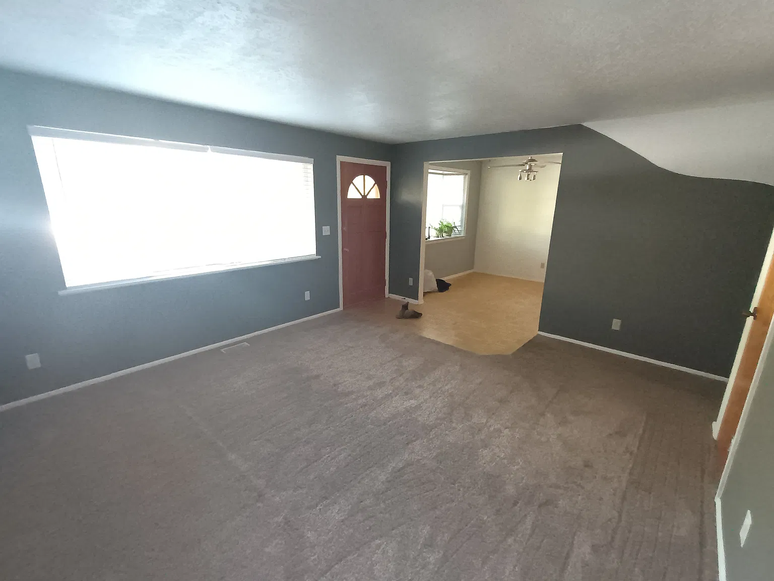 3 bed, 1547 sqft, $2,300 — Photo 2